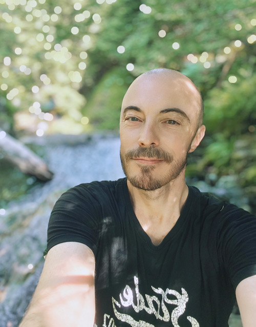 yann monesma infographiste webdesigner